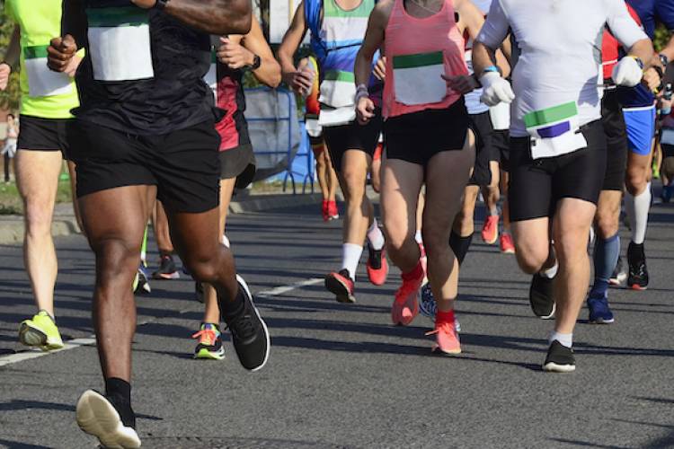 marathon runners
